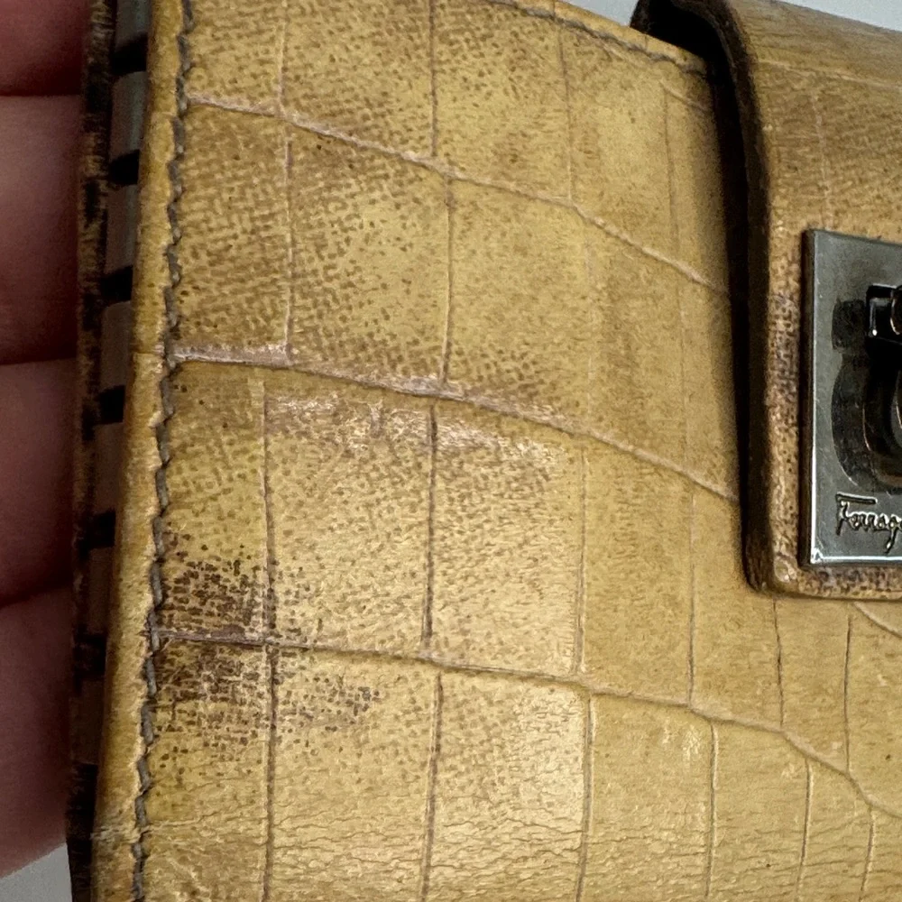 Salvatore Ferragamo Beige Crocodile Embossed Wallet